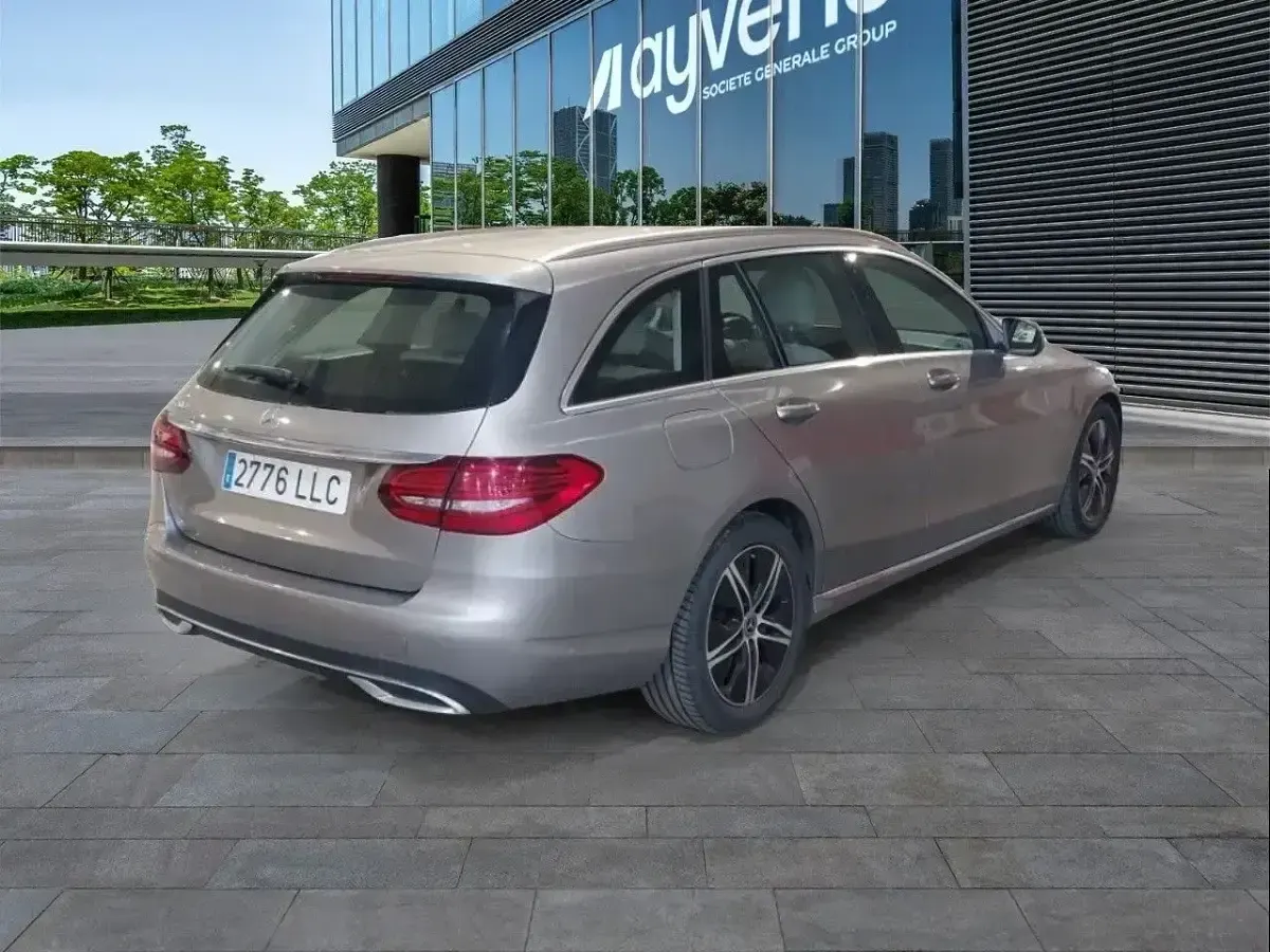 Usado Mercedes 200 184 CV (135 kW) 2020 Gris Familiar