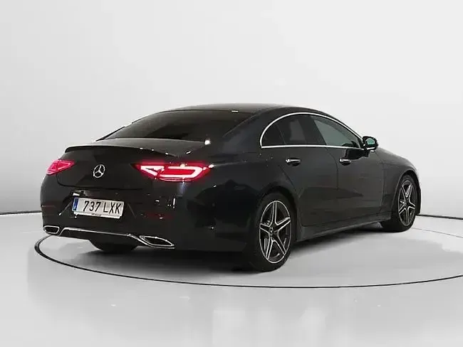 Usado Mercedes CLS220 194 CV (142 kW) 2022 Gris / plata Coupe