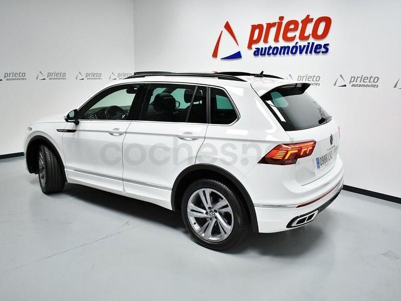 Usado VW Tiguan R-line 150 CV (110 kW) 2022 Blanco SUV