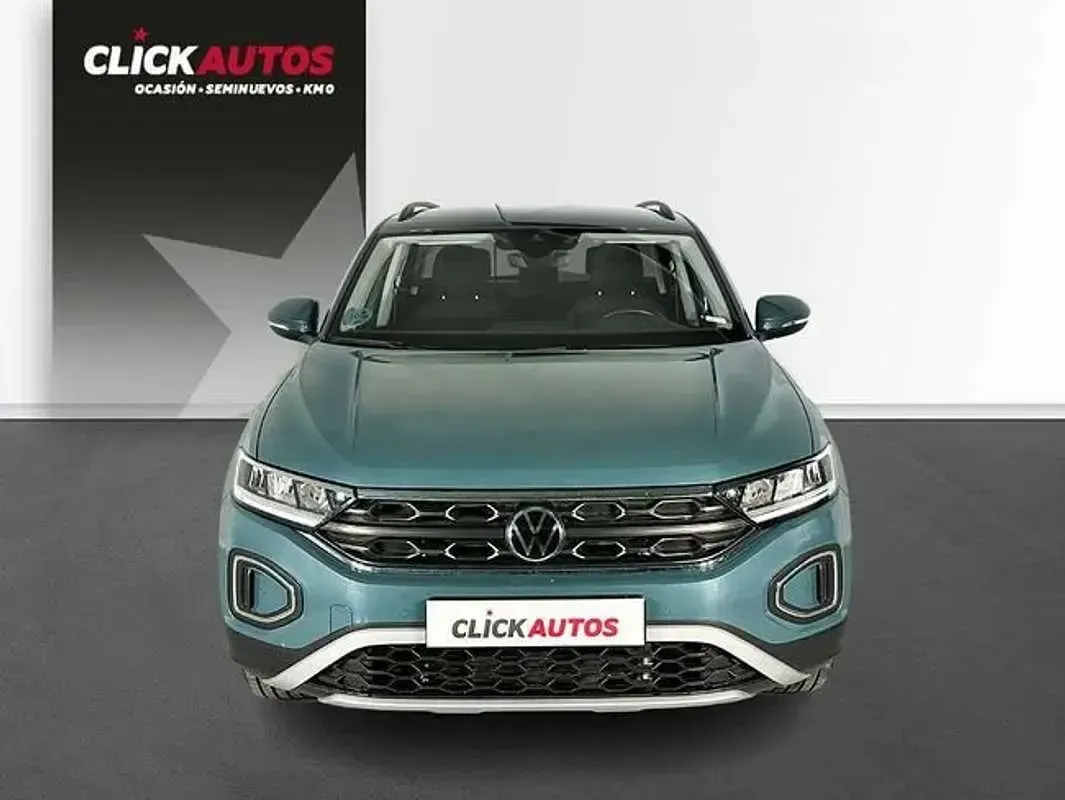 Usado VW T-Roc Life 111 CV (81 kW) 2023 Azul SUV