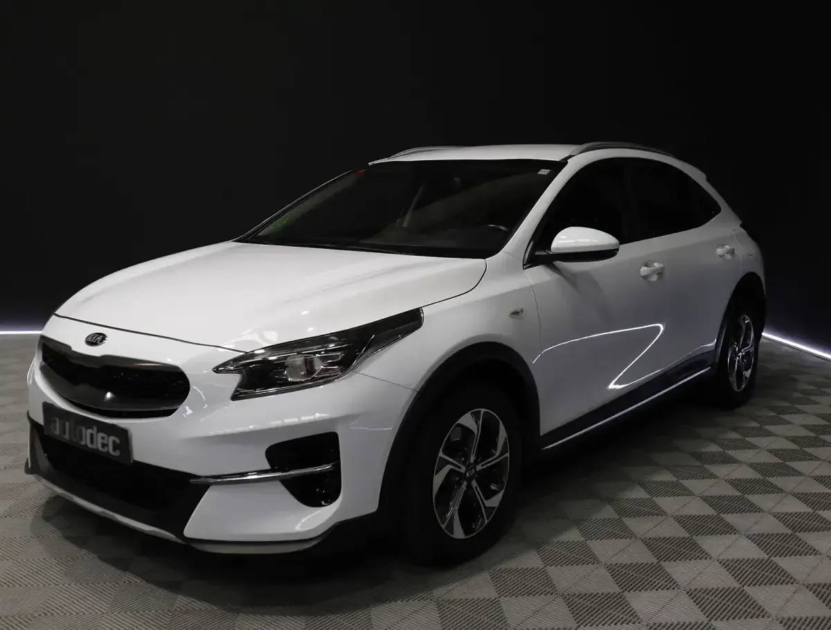 Usado Kia XCeed 120 CV (88 kW) 2021 Blanco SUV