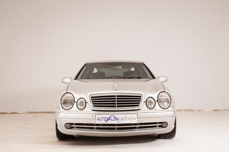 Usado Mercedes CLK55 AMG AMG 354 CV (260 kW) 1999 Plateado Coupe