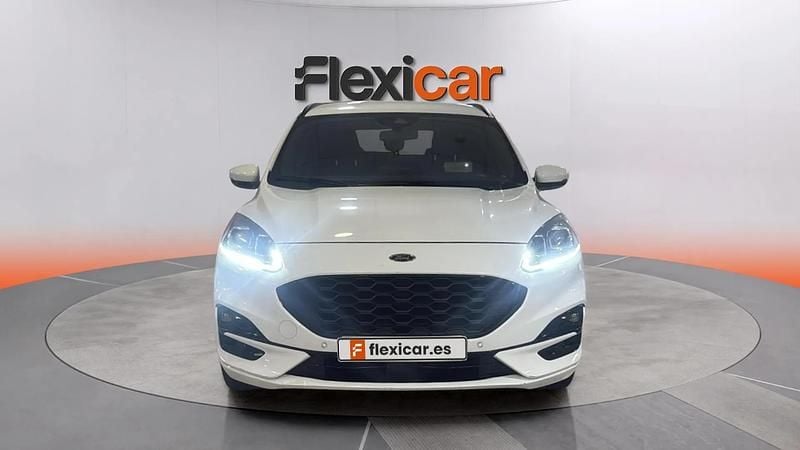 Usado Ford Kuga ST-Line 150 CV (110 kW) 2022 Blanco SUV