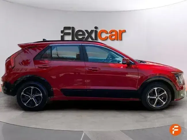 Usado Kia Niro 129 CV (94 kW) 2025 Rojo SUV
