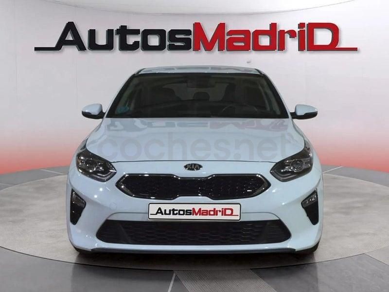 Usado Kia Ceed 120 CV (88 kW) 2021 Blanco Utilitario