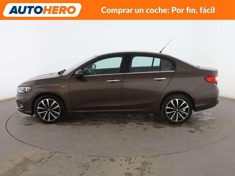 Usado Fiat Tipo Lounge 95 HP (69 kW) 2016 Castanho Sedan