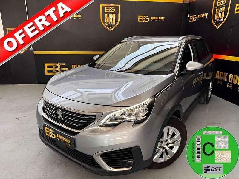 Usado Peugeot 5008 Active 130 CV (95 kW) 2018 Gris / plata Monovolumen