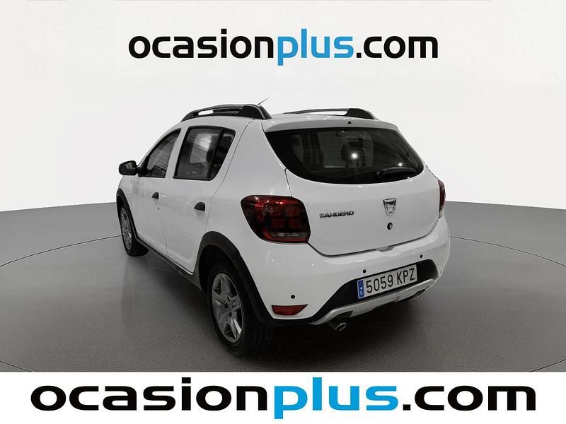 Usado Dacia Sandero Essentiel 90 CV (66 kW) 2018 Blanco