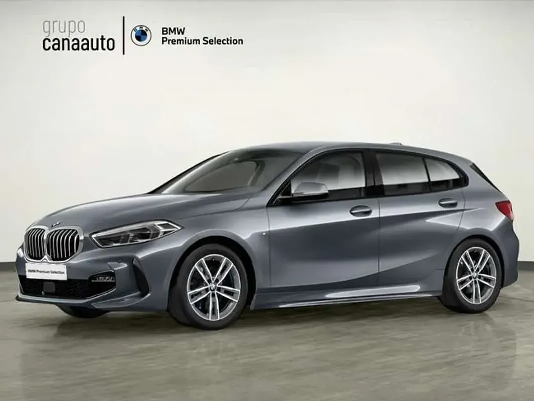 Usado BMW 118 Shadowline 136 CV (100 kW) 2022 Gris Utilitario