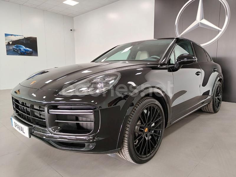 Negro Usado 2020 Porsche Cayenne Turbo SUV | 92.990 € (Un poco caro) - Imagen 1/4