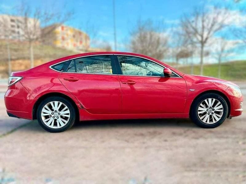 Usado Mazda 6 Active 120 CV (88 kW) 2010 Rojo Berlina