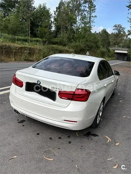 Usado BMW 320 Efficient Dynamics 163 CV (119 kW) 2016 Blanco Berlina