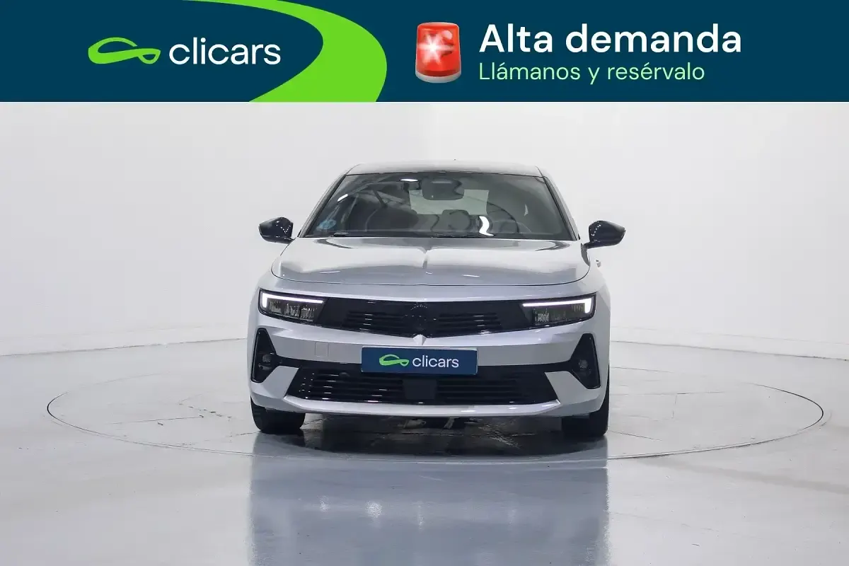 Usado Opel Astra S 130 CV (95 kW) 2023 Gris / plata Utilitario