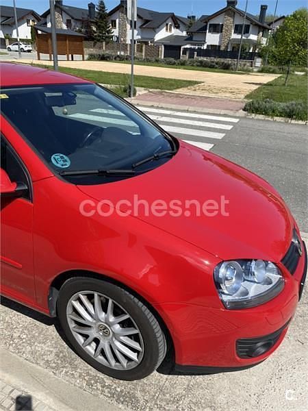 Usado VW Golf V GT 170 CV (125 kW) 2007 Rojo Berlina