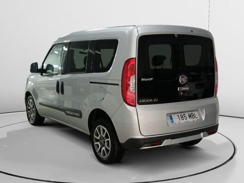 Usado Fiat Doblò Trekking 120 CV (88 kW) 2022 Monovolumen