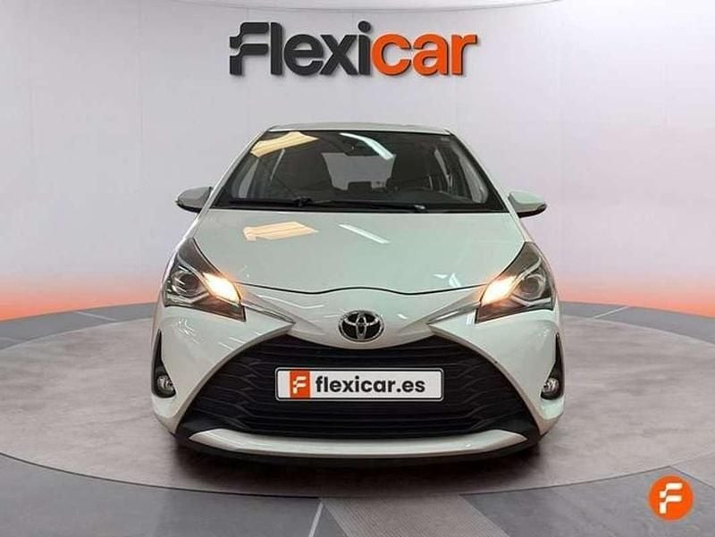Blanco Usado 2020 Toyota Yaris Business Edition Utilitario | 10.490 € (Super precio) - Imagen 1/4