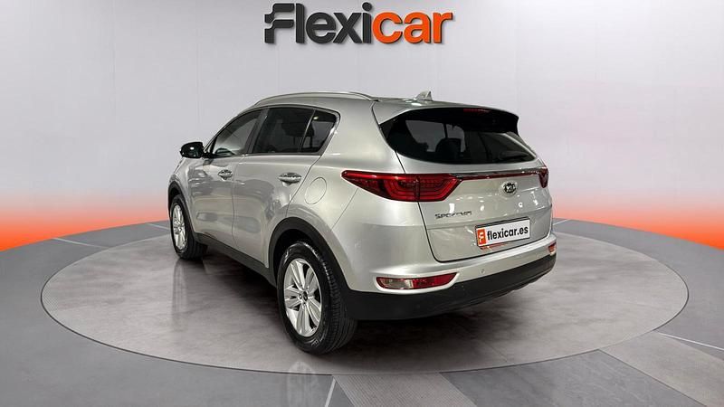Usado Kia Sportage 135 CV (99 kW) 2016 Gris SUV