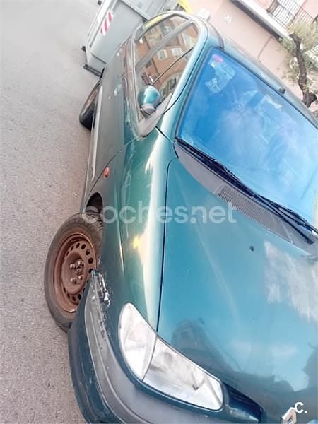 Usado Renault Mégane 65 CV (47 kW) 1998 Verde Monovolumen