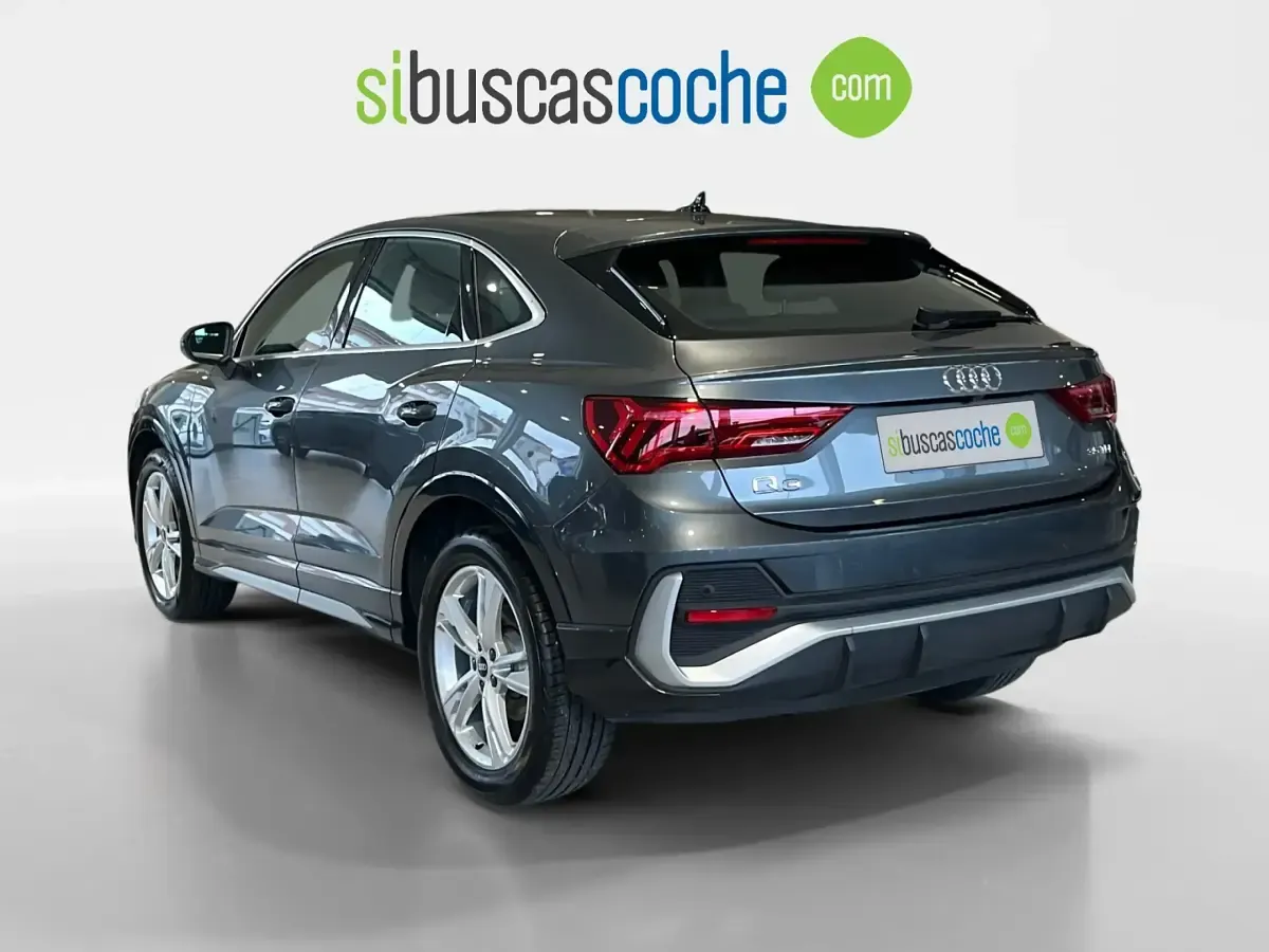 Usado Audi Q3 Sportback S-Line 150 CV (110 kW) 2022 Gris/plata SUV