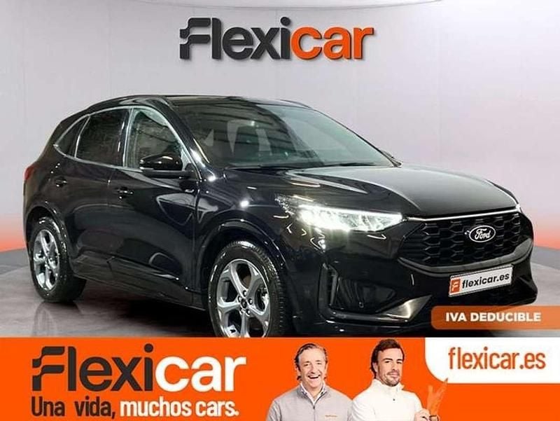 Usado Ford Kuga ST-Line 150 CV (110 kW) 2025 Negro SUV