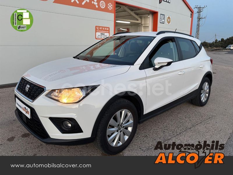 Usado Seat Arona Ecomotive 95 CV (69 kW) 2019 Blanco SUV