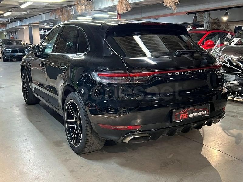 Begagnad Porsche Macan 245 HK (180 kW) 2020 Svart SUV