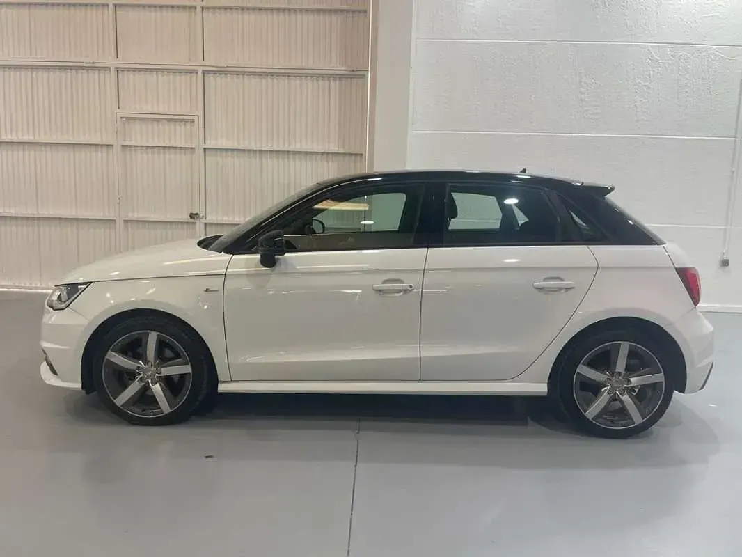 Usado Audi A1 Sportback 90 CV (66 kW) 2017 Blanco Utilitario
