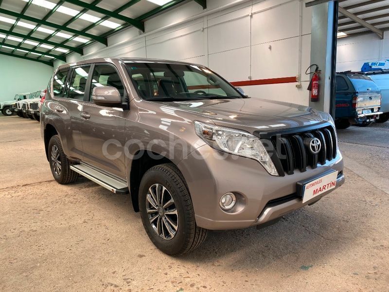 Usado Toyota Land Cruiser 177 CV (130 kW) 2016 Marrón SUV