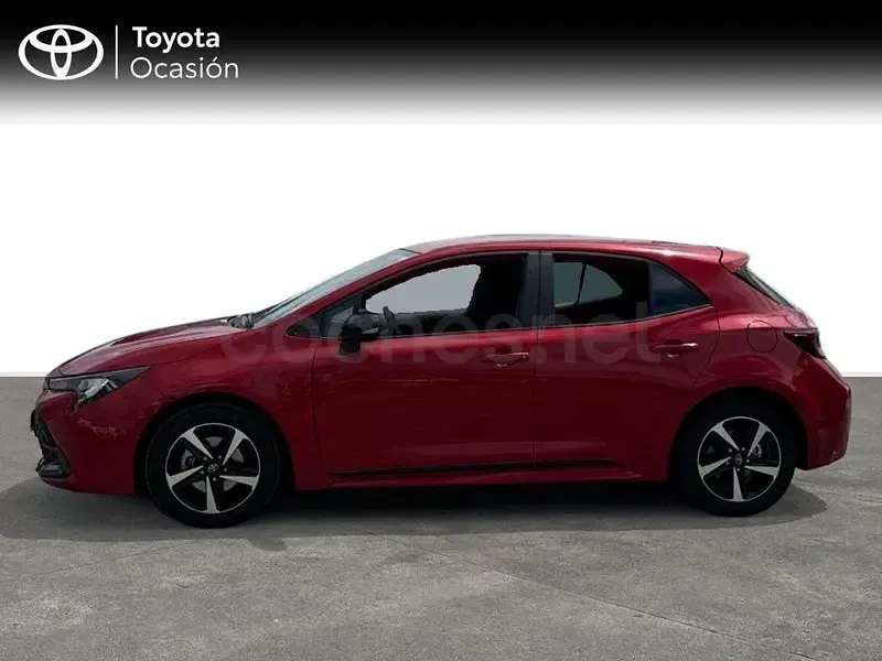 Usado Toyota Corolla Active 140 CV (102 kW) 2025 Rojo Berlina