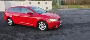 Usado Seat Leon Style 115 CV (84 kW) 2016 Rojo Familiar