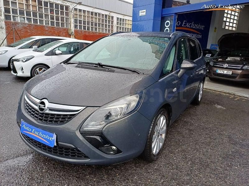 Usado Opel Zafira Tourer Excellence 136 CV (100 kW) 2015 Gris / plata Monovolumen