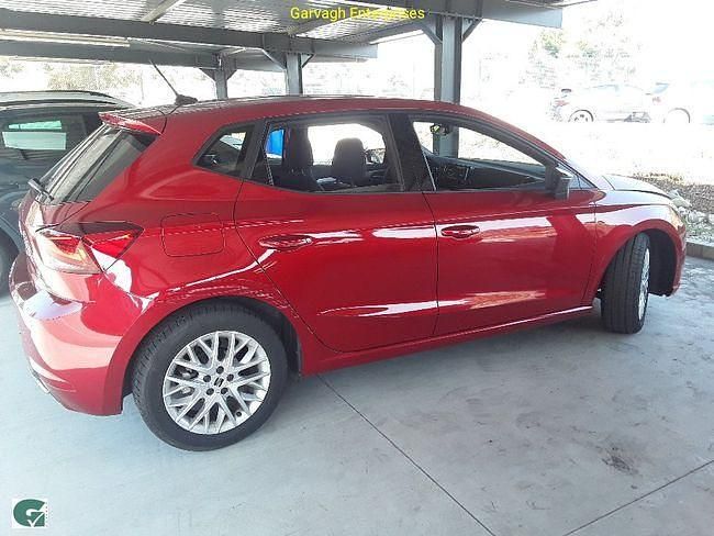Usado Seat Ibiza FR 116 CV (85 kW) 2024 Rojo Utilitario
