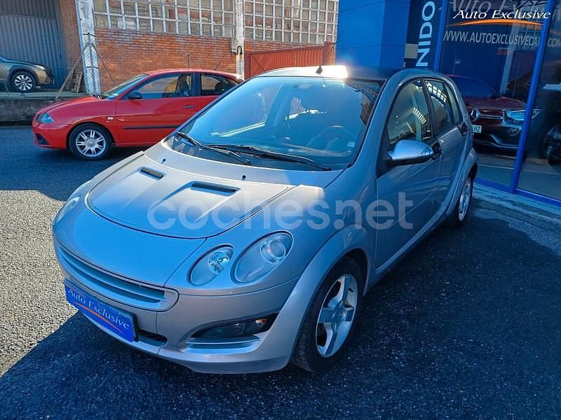 Usado Smart ForFour Passion 95 CV (69 kW) 2004 Gris / plata Utilitario