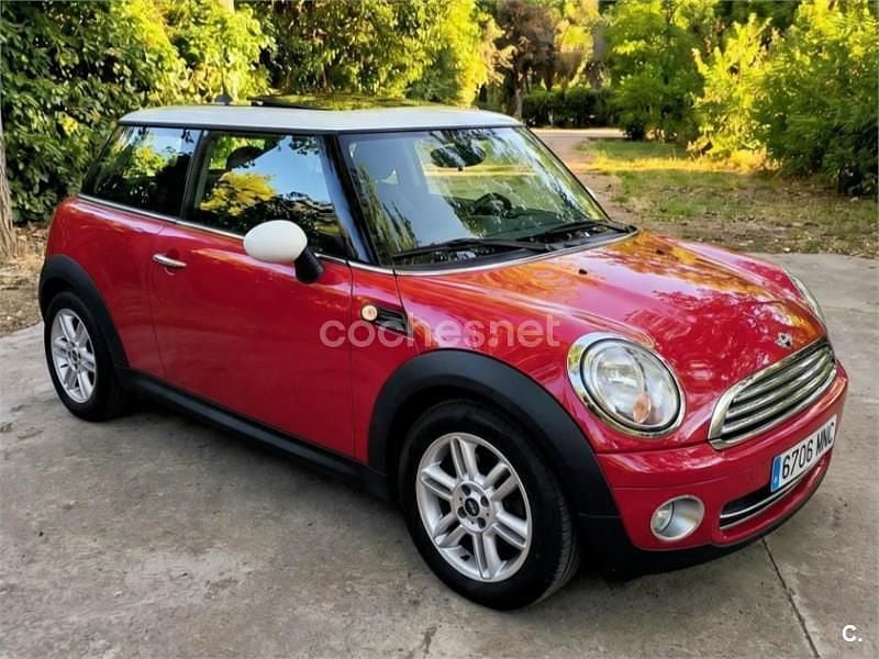Usado Mini Cooper 156 CV (114 kW) 2012 Rojo Utilitario