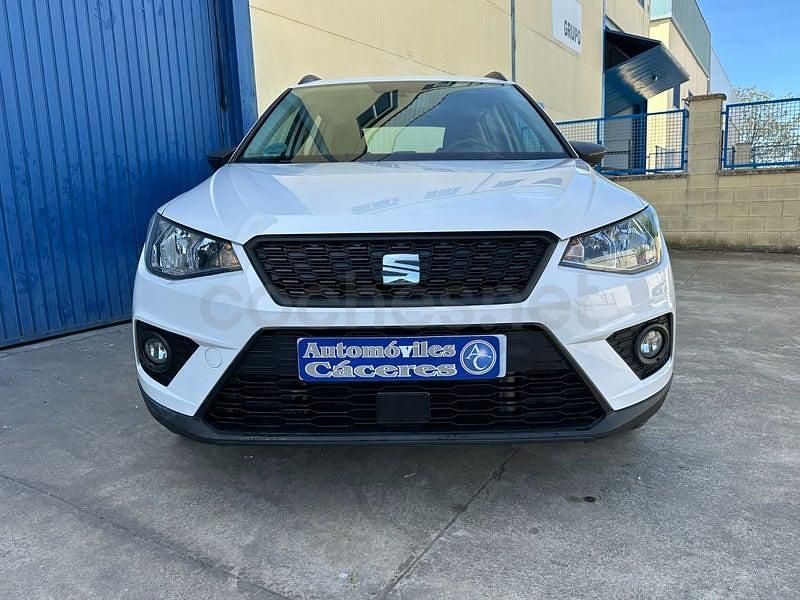 Usado Seat Arona Reference 95 CV (69 kW) 2020 Blanco SUV
