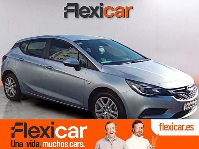 Gris Usado 2018 Opel Astra Dynamic | 10.490 € (Precio justo) - Imagen 1/4