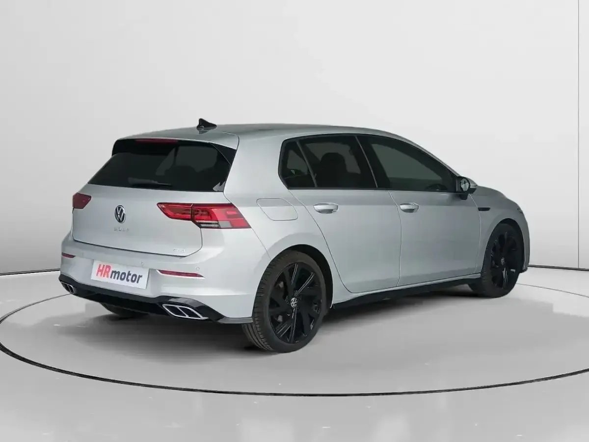 Usado VW Golf VIII R-line 150 CV (110 kW) 2023 Gris Berlina