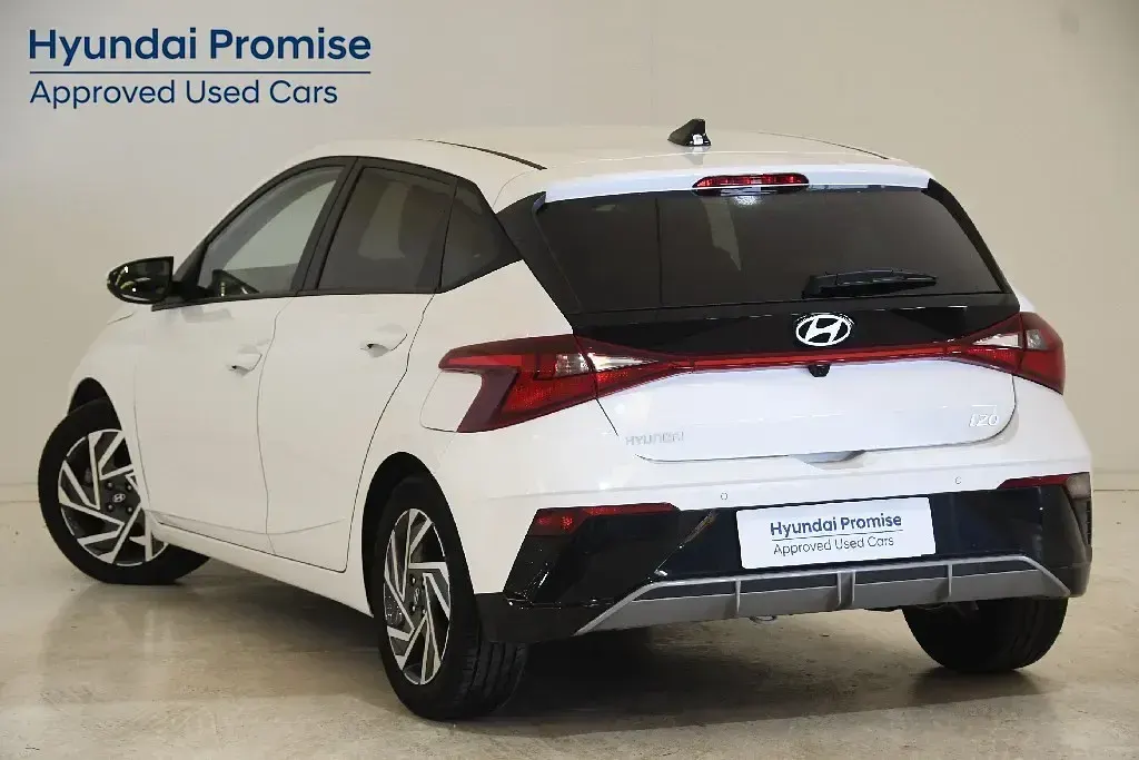 Usado Hyundai i20 99 CV (72 kW) 2025 Utilitario