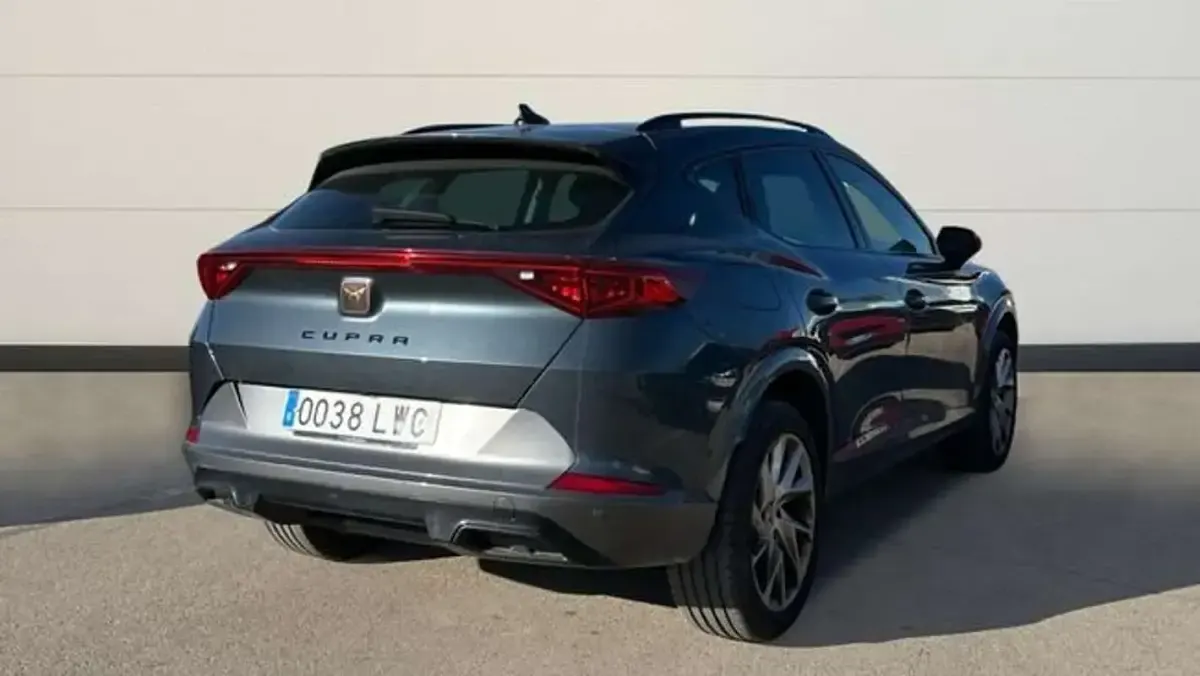 Usado Cupra Formentor 150 CV (110 kW) 2022 Gris SUV