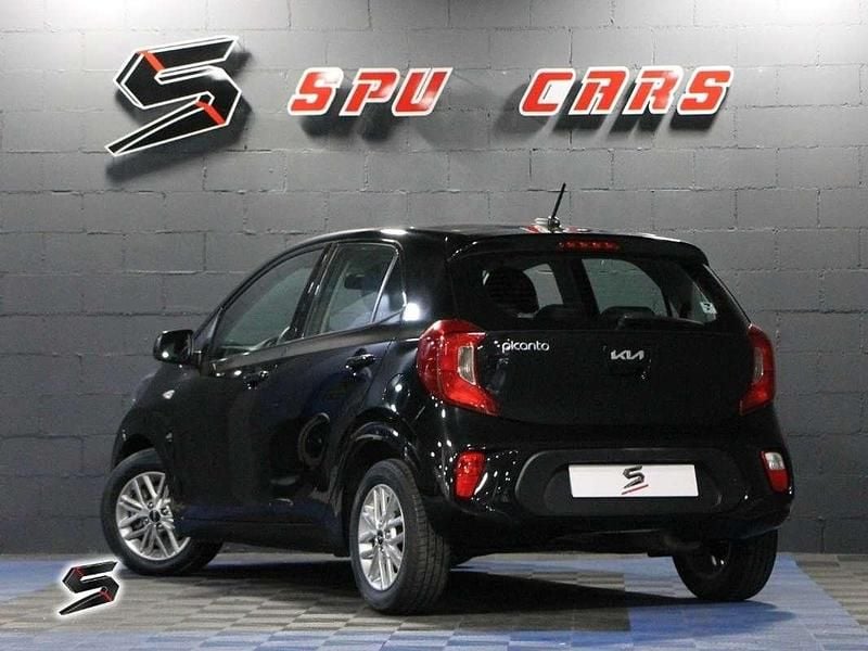 Usado Kia Picanto 67 CV (49 kW) 2023 Negro Utilitario