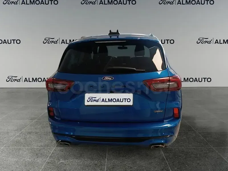 Usado Ford Kuga ST-Line X 243 CV (178 kW) 2024 Azul SUV