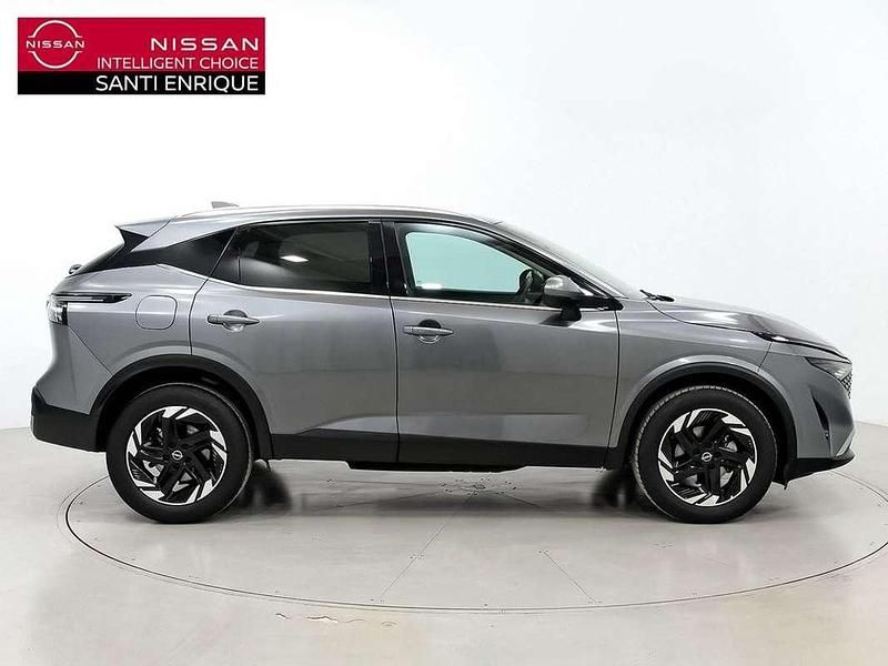 Usado Nissan Qashqai N-Connecta 159 CV (116 kW) 2024 Gris SUV