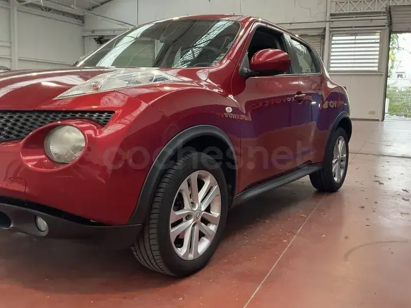 Usado Nissan Juke Acenta 110 CV (80 kW) 2013 Granate SUV