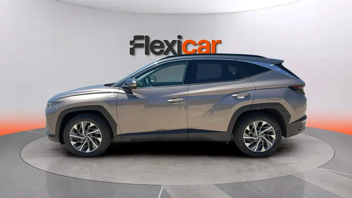 Usado Hyundai Tucson 136 CV (100 kW) 2024 Marrón SUV