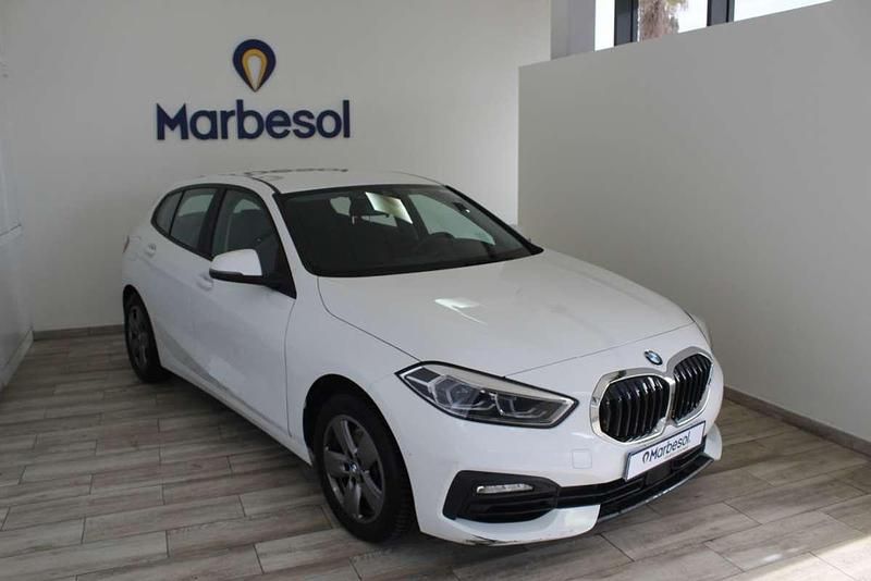 Blanco Usado 2019 BMW 118 Utilitario | 15.490 € (Super precio) - Imagen 1/4