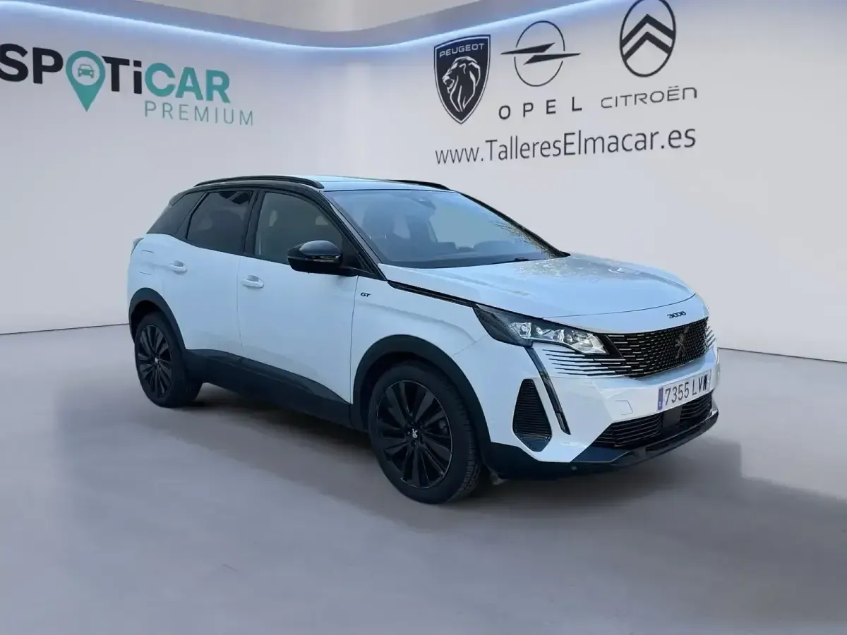 Usado Peugeot 3008 GT 130 CV (95 kW) 2022 Blanco SUV