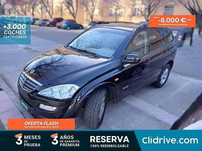 Usado Ssangyong (KGM) Kyron Limited 141 CV (103 kW) 2007 Negro SUV