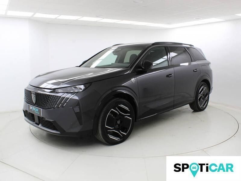Usado Peugeot 5008 GT 157 kW (214 CV) 2024 Gris Monovolumen