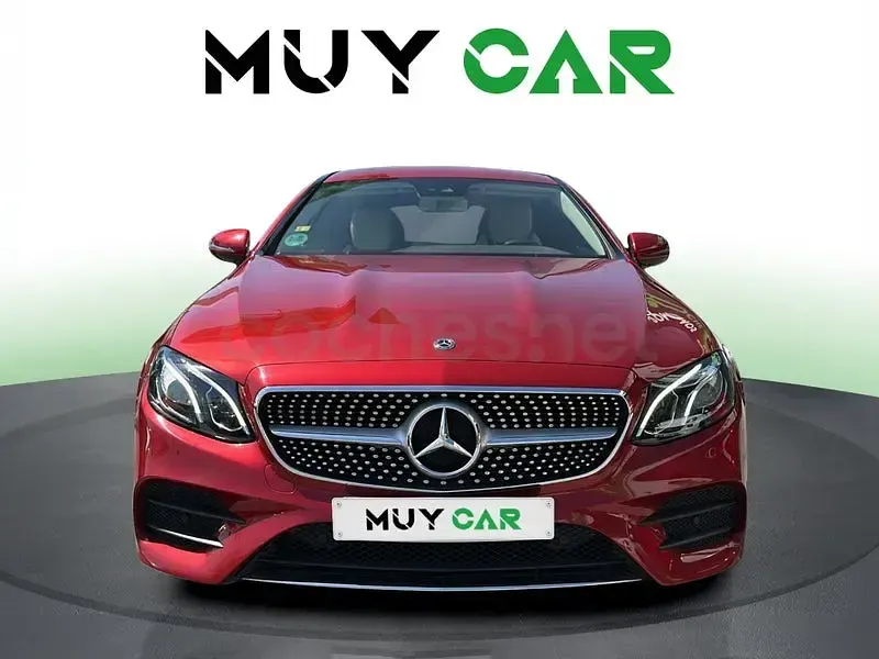 Usado Mercedes E220 194 CV (142 kW) 2018 Rojo Coupe