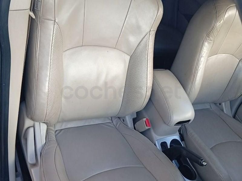 Usado Citroën C-Crosser Exclusive 160 CV (117 kW) 2008 Negro SUV